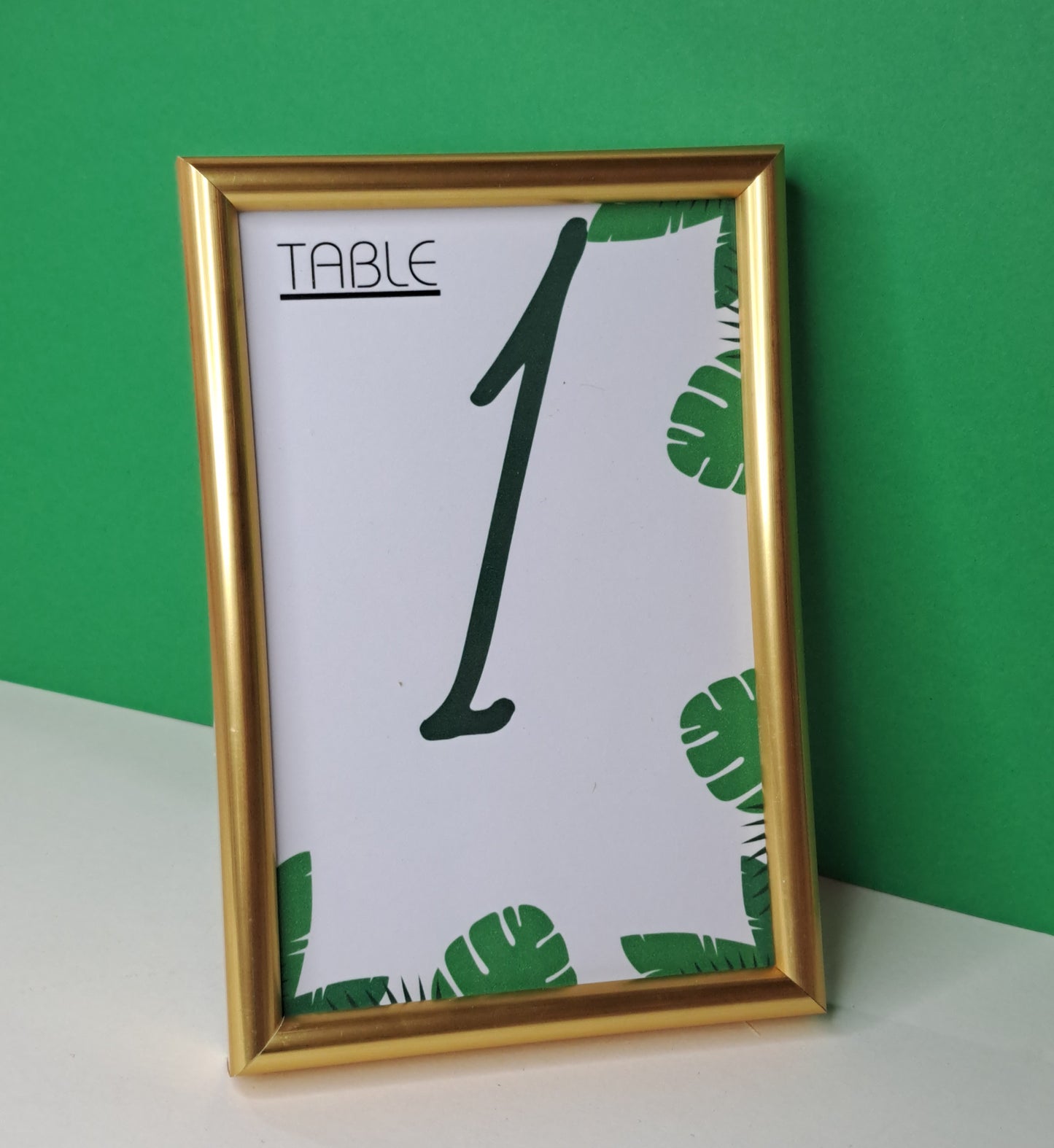 Table numbers in Gold frame