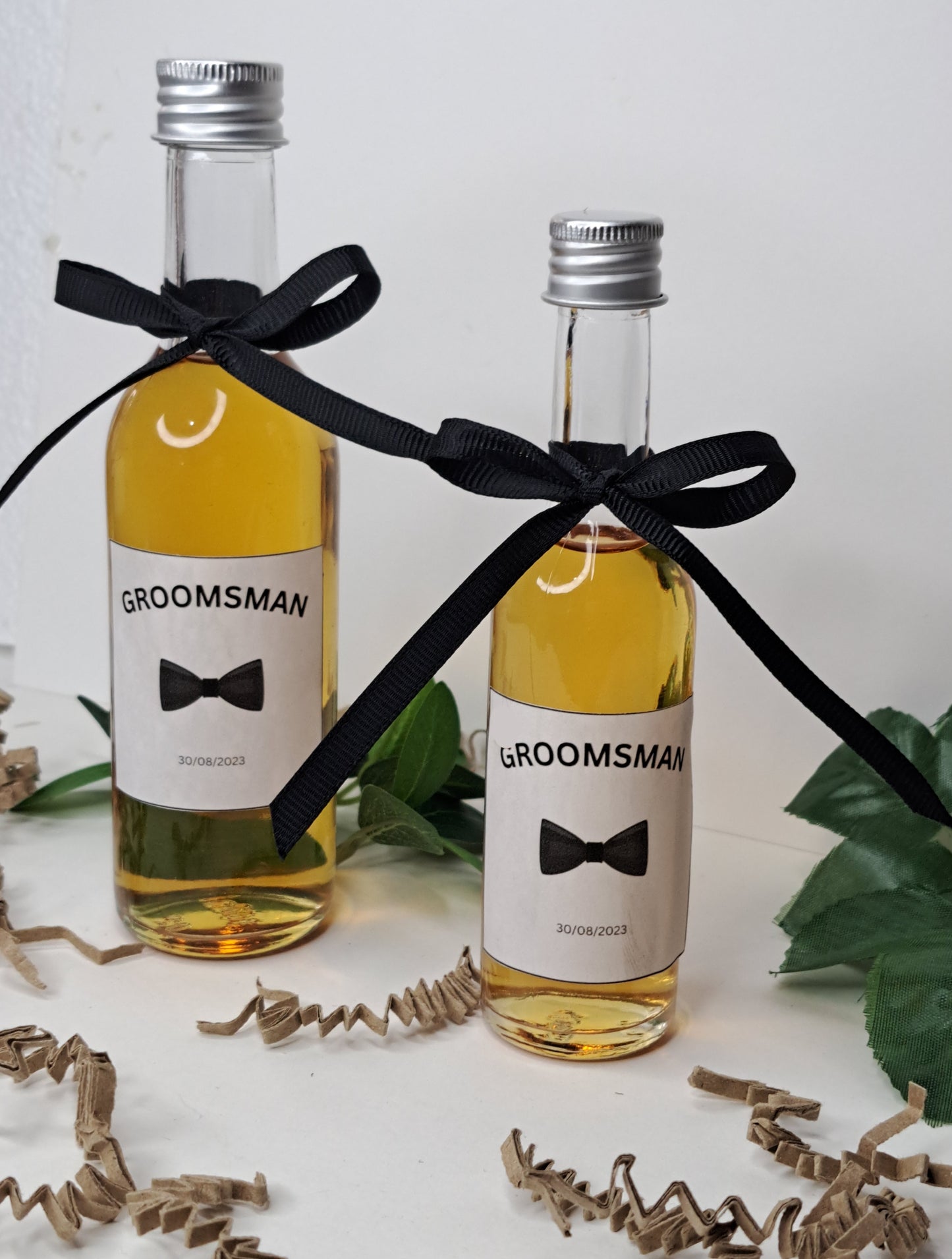 Μπουκάλια με Wiskey (2 μεγέθη)