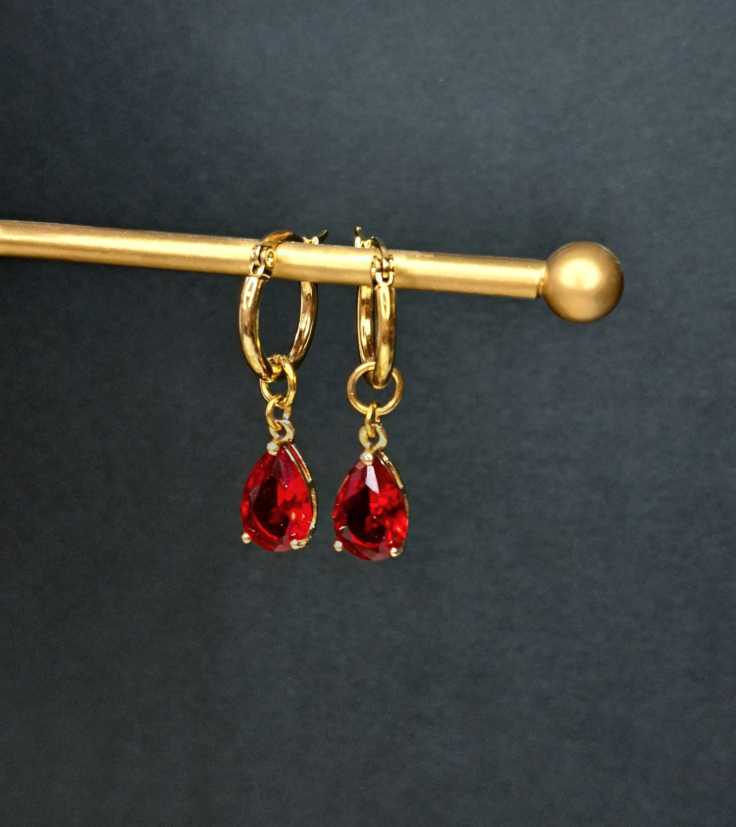 Crystal teardrop Earrings(3 colours)