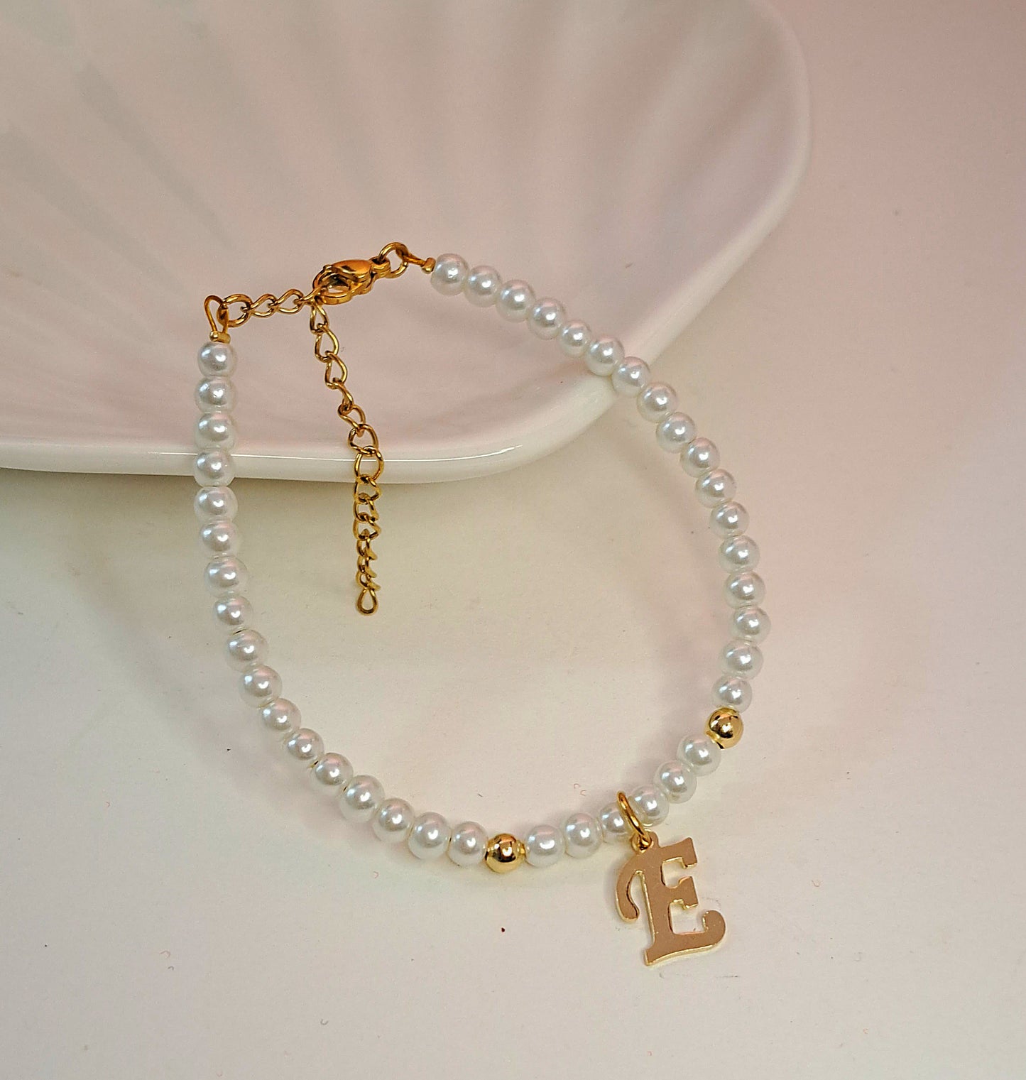 Gold Initial Pearl Bracelets(14 options)