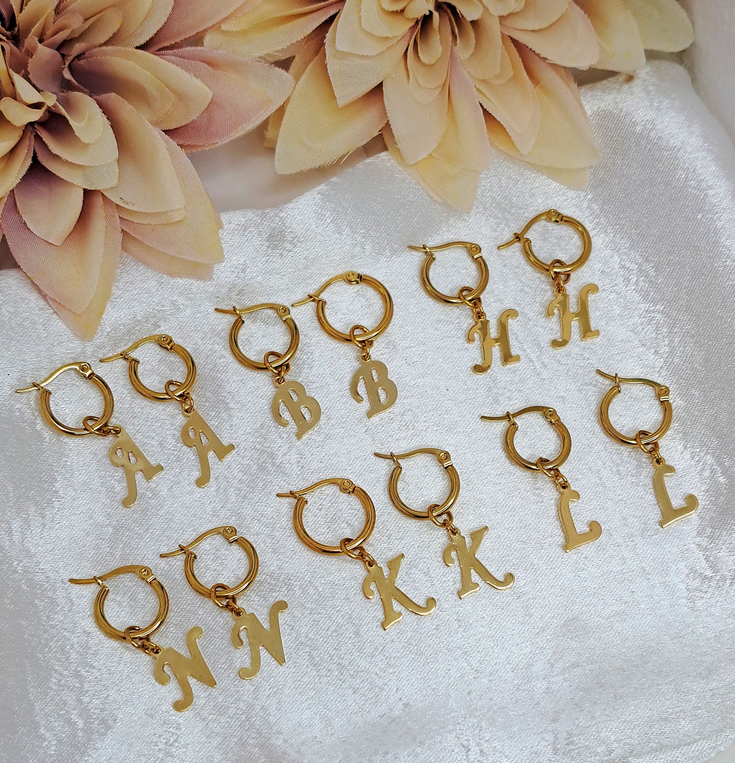 Initial gold hoop earrings(14 options)