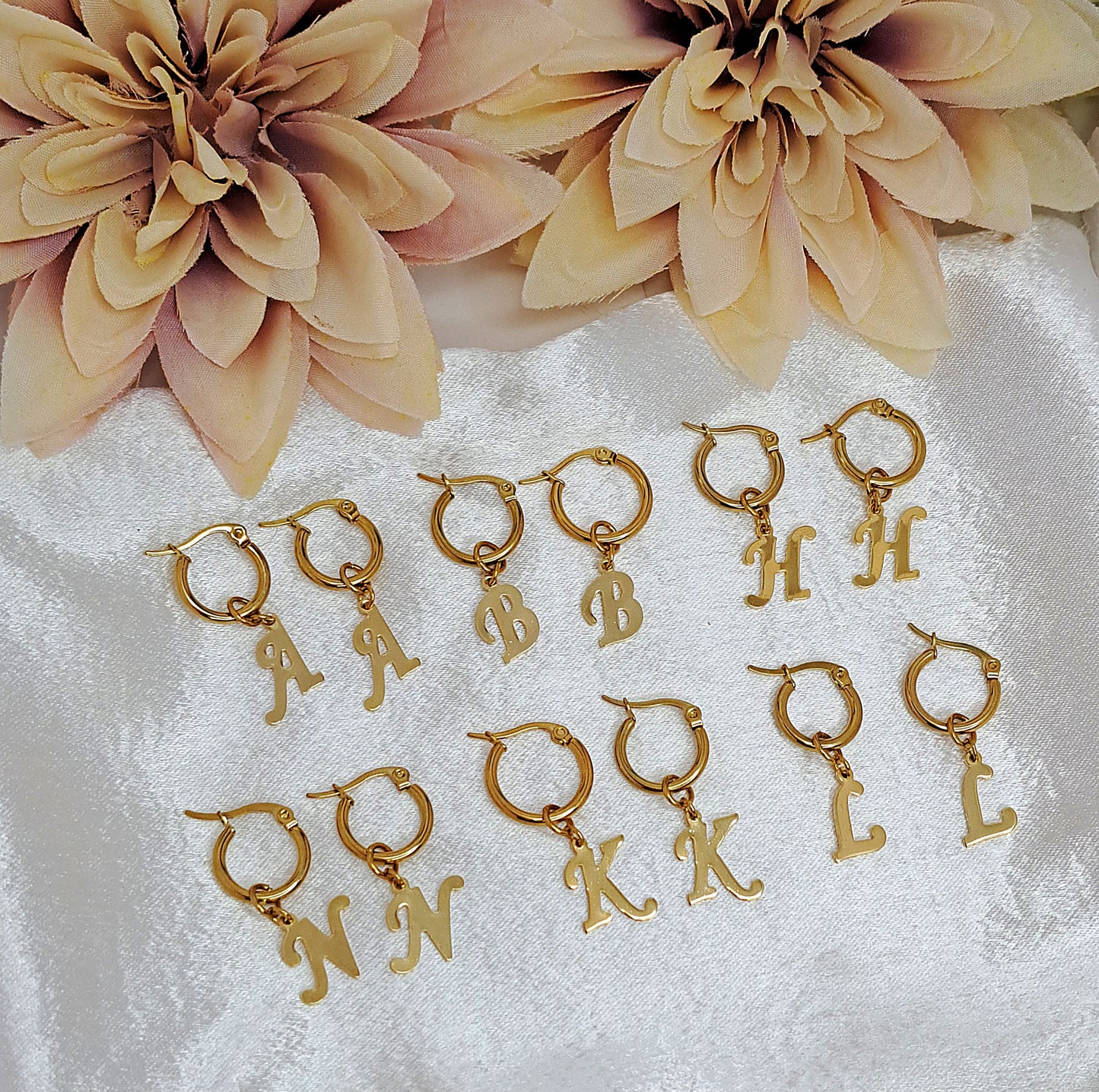 Initial gold hoop earrings(14 options)