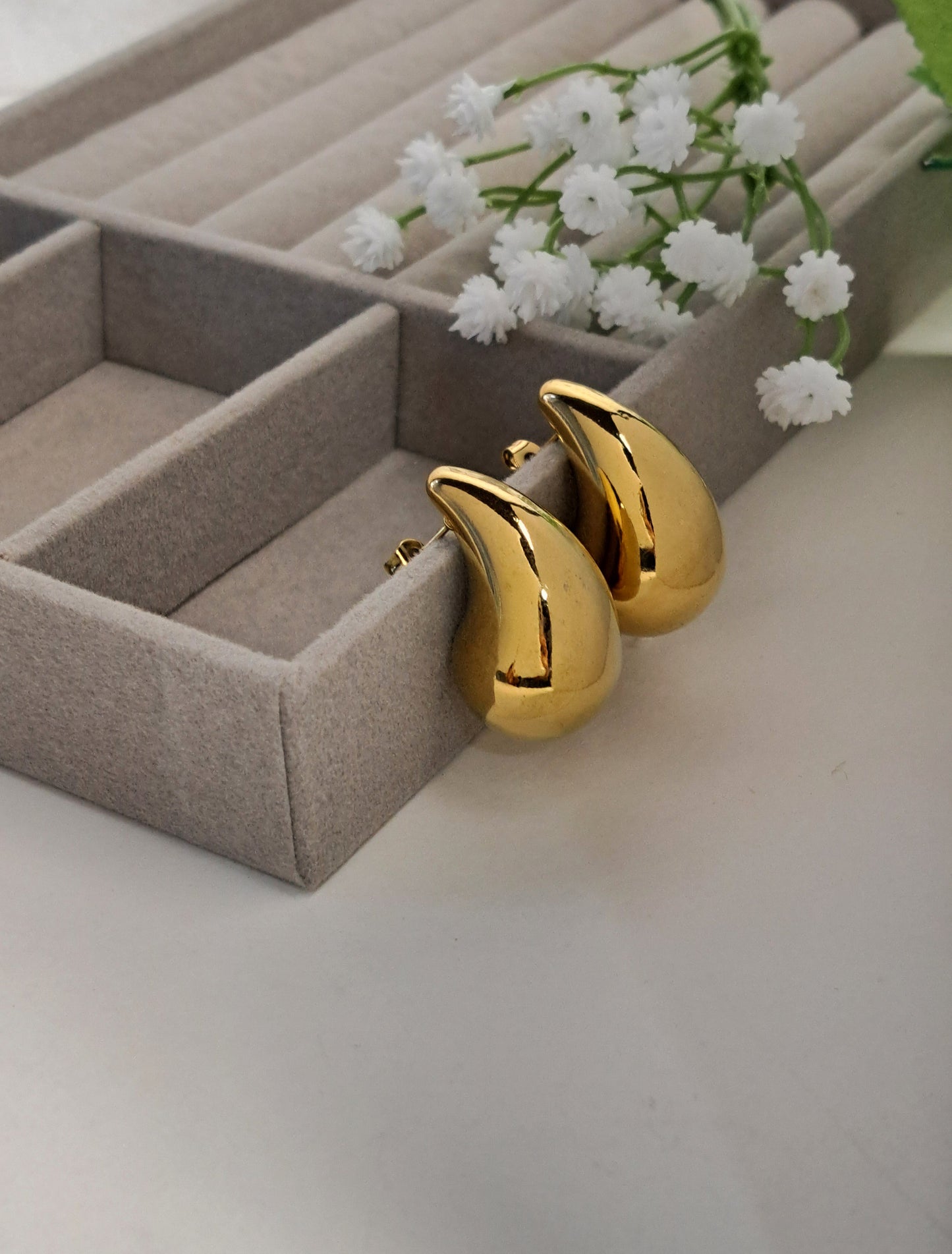 Dupe/Waterdroplet earrings gold