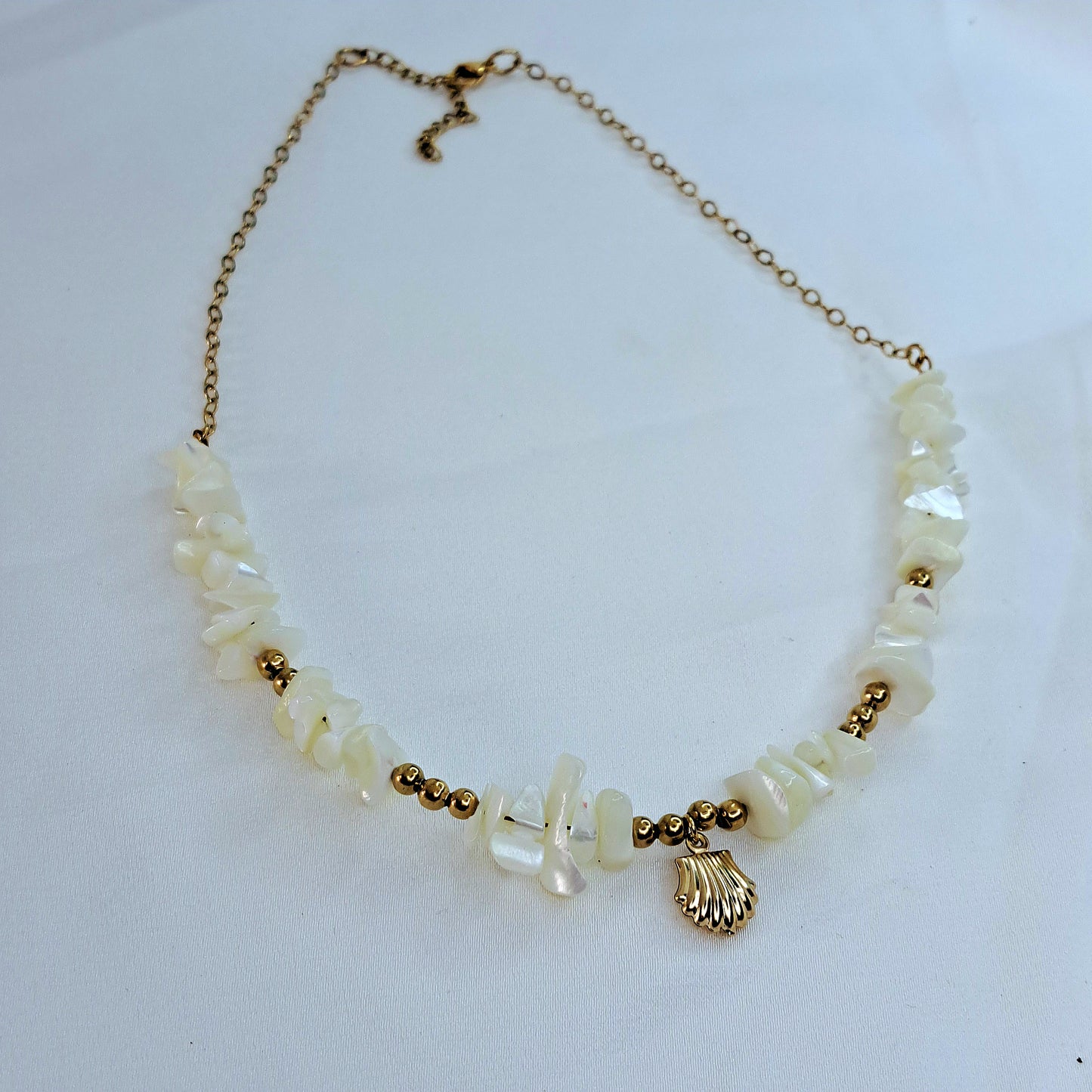 Chunky Shell Necklace Gold(3 colours)