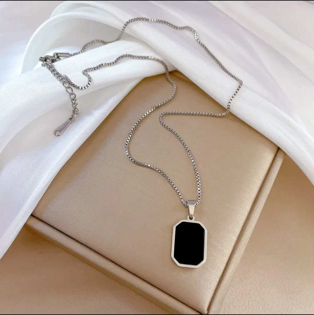 Rectangle pendant Silver Necklace