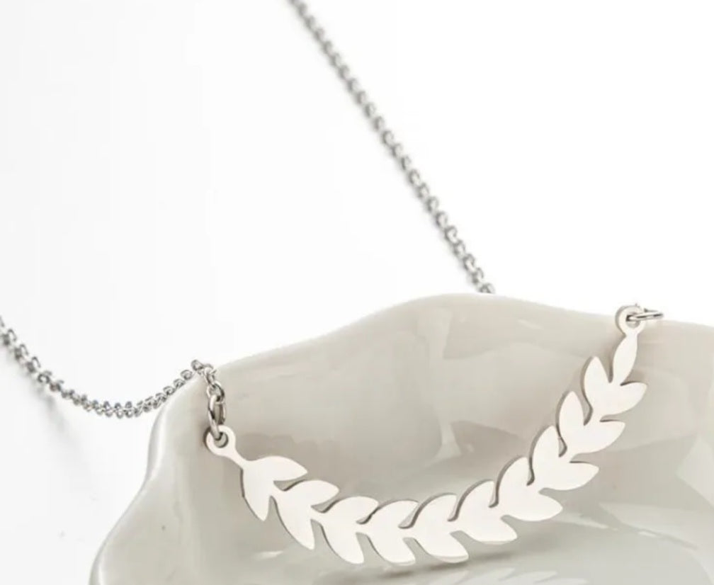 Silver Leaf necklace