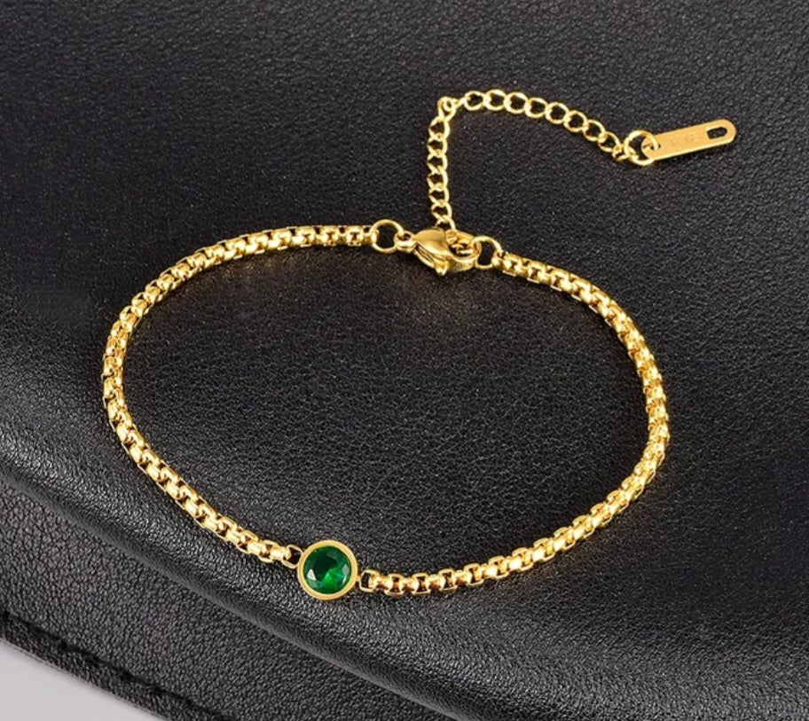 Vintage Green Gemstone Bracelet