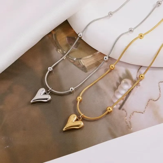 Heart Necklace (2 colours)