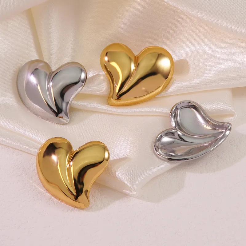 Heart Earrings (2 colours)