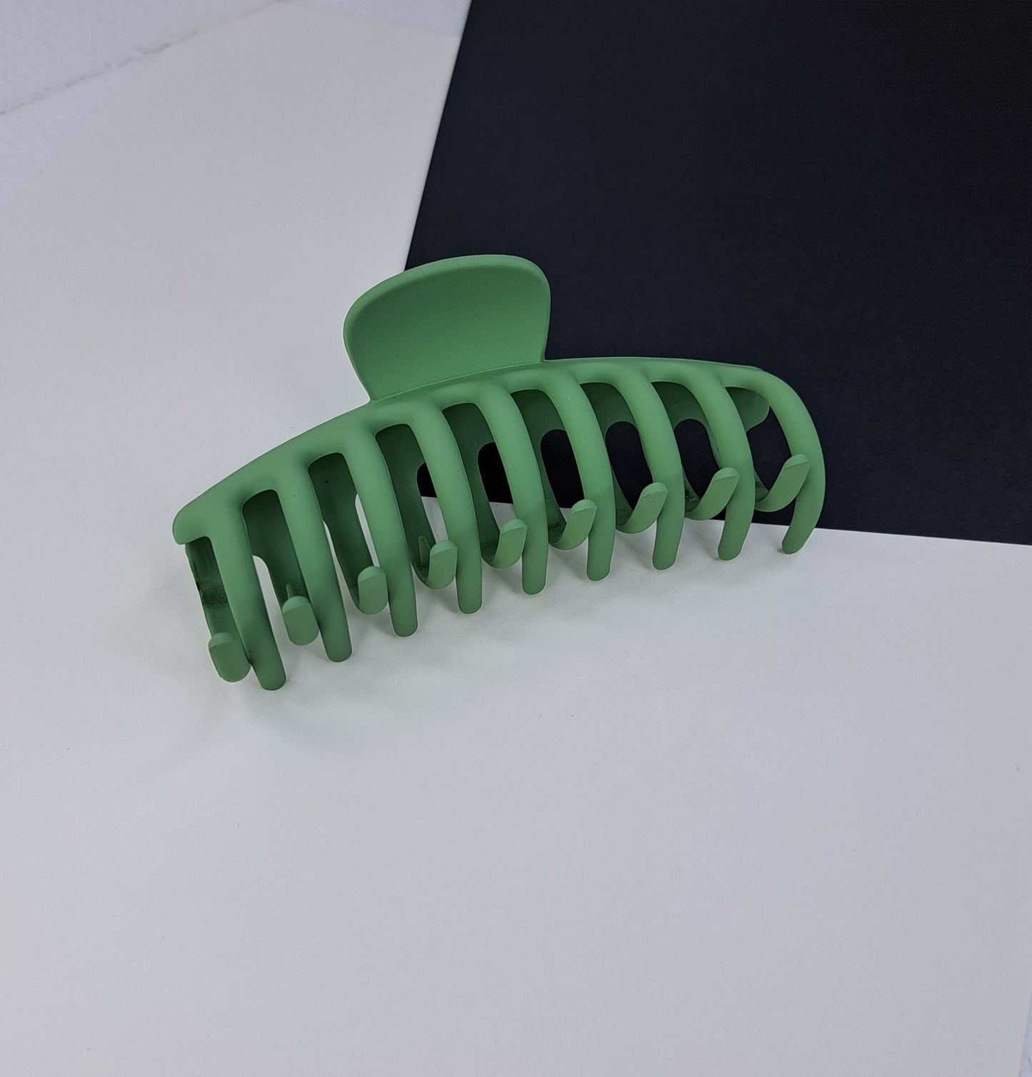 Plastic Simple Hair Claw/Hair Clip - Green