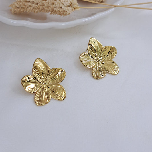 Gold Flower Stud Earrings