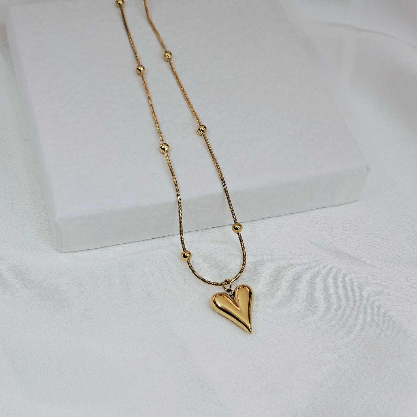 Heart Necklace (2 colours)
