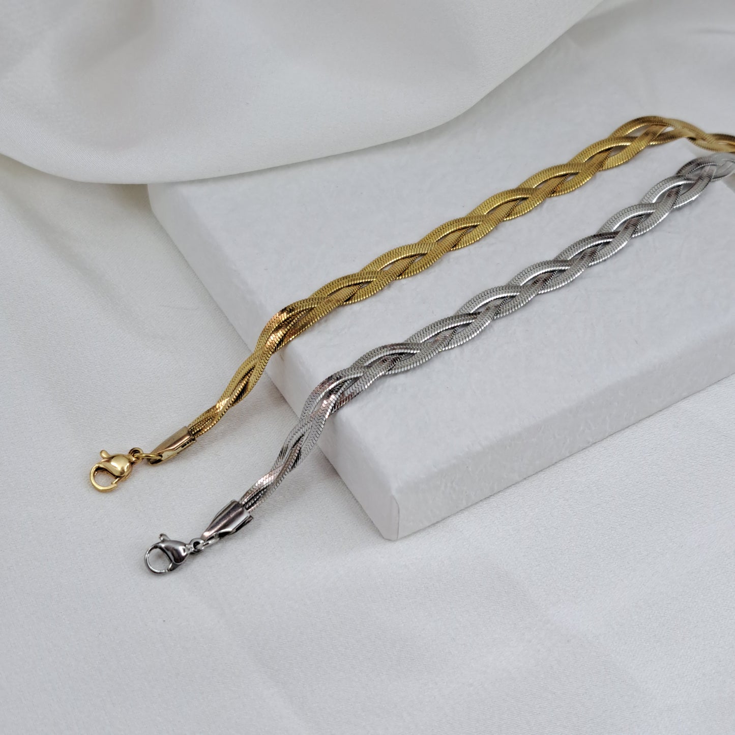 Braid Chain Bracelet